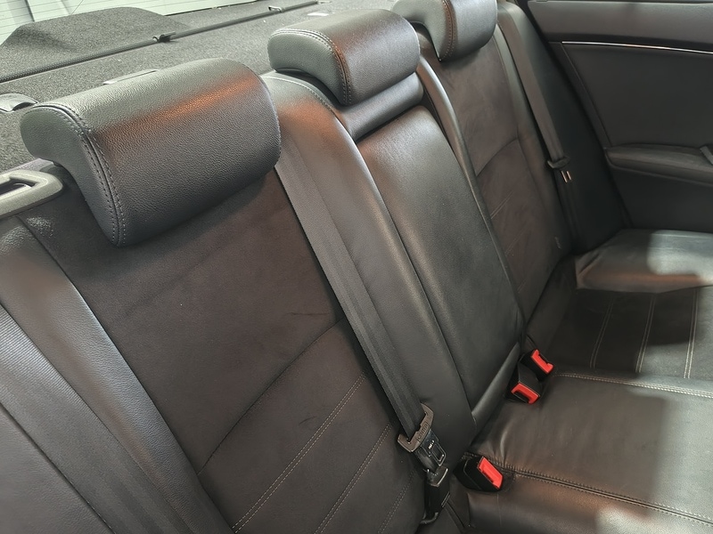 Used Toyota Avensis 2013 for sale - 78091877: Photo 24