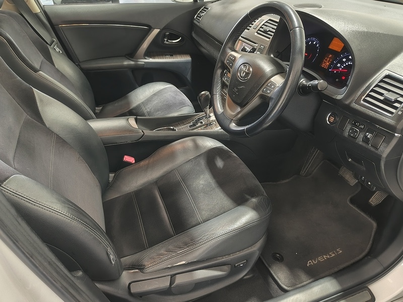 Used Toyota Avensis 2013 for sale - 78091877: Photo 27