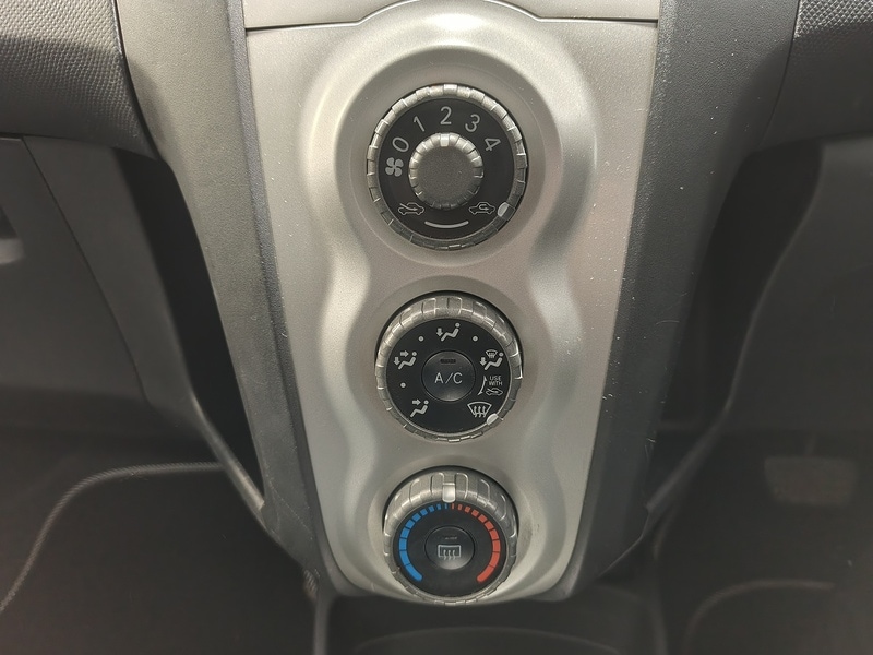 Used Toyota Yaris 2007 for sale - 76439438: Photo 21