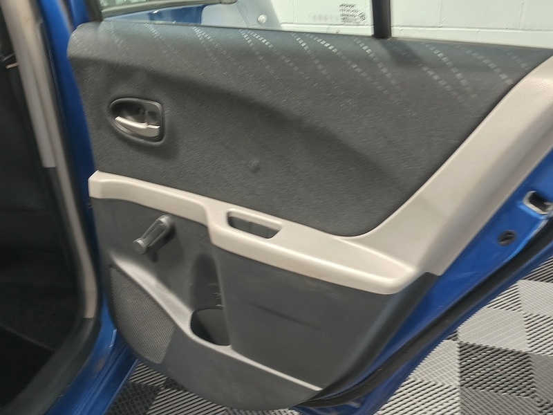 Used Toyota Yaris 2007 for sale - 76439438: Photo 9