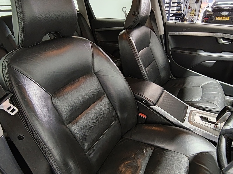 Used Volvo XC70 2012 for sale - 76376370: Photo 28