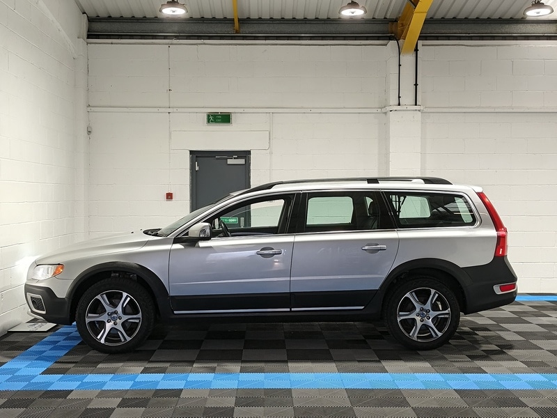 Used Volvo XC70 2012 for sale - 76376370: Photo 4