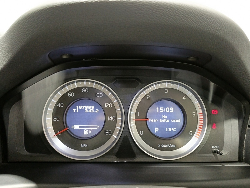 Used Volvo XC70 2012 for sale - 76376370: Photo 40