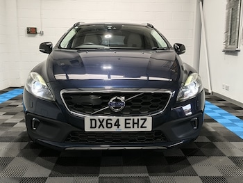 Used Volvo V40 2015 for sale - 79090578: Photo