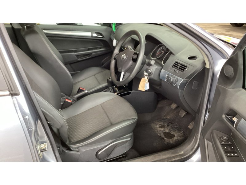 Used Vauxhall Astra 2008 for sale - 77873321: Photo 9