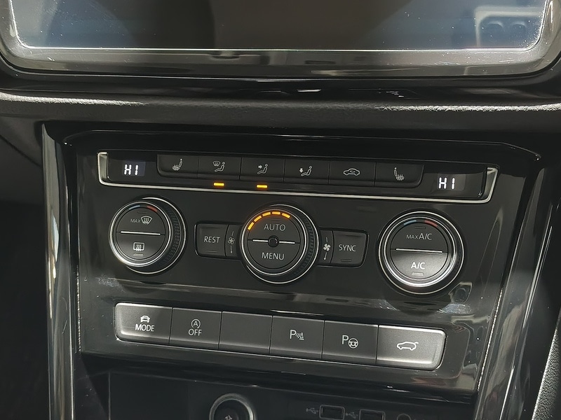 Used Volkswagen Touran 2025 for sale - 77093695: Photo 44