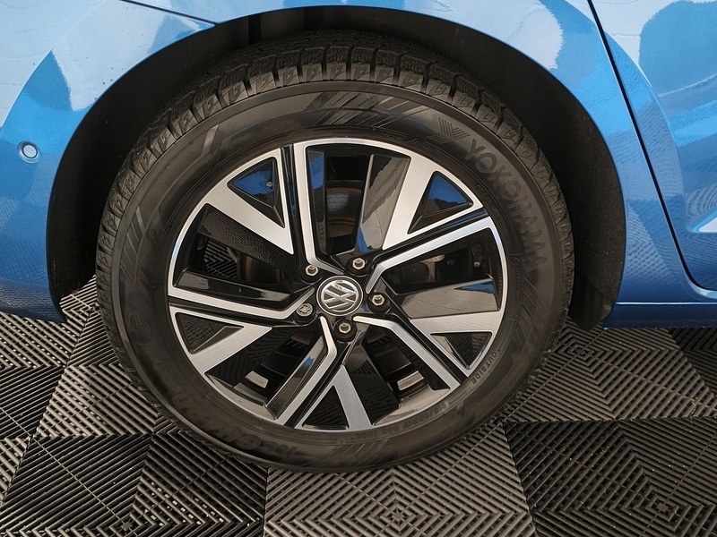 Used Volkswagen Touran 2025 for sale - 77093695: Photo 9