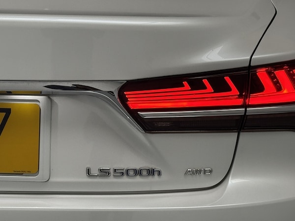 Used Lexus LS 2024 for sale - 75309323: Photo 16
