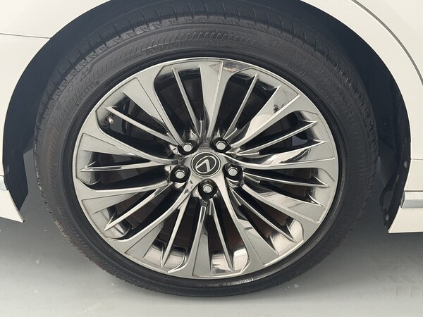 Used Lexus LS 2024 for sale - 75309323: Photo 18