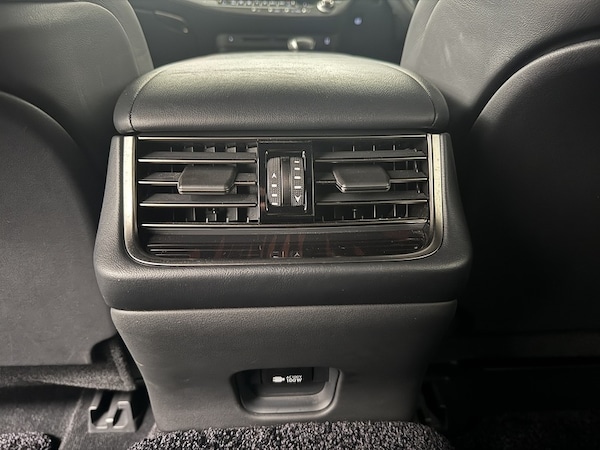 Used Lexus LS 2024 for sale - 75309323: Photo 29