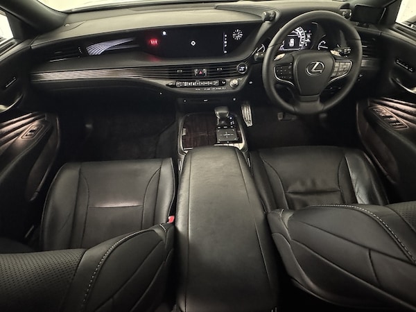 Used Lexus LS 2024 for sale - 75309323: Photo 31