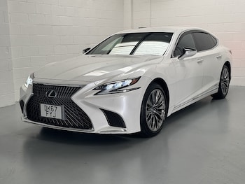 Used Lexus LS 2017 for sale - 75309323: Photo