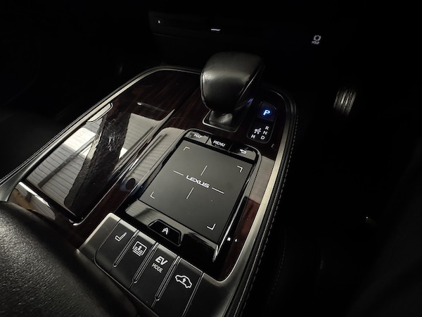 Used Lexus LS 2024 for sale - 75309323: Photo 52