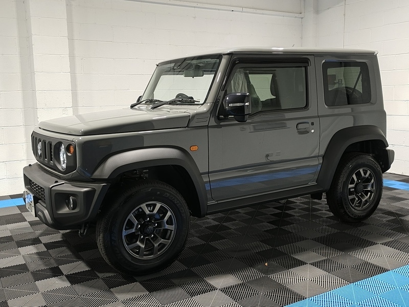 Used Suzuki Jimny for sale - 77318642: Photo 5