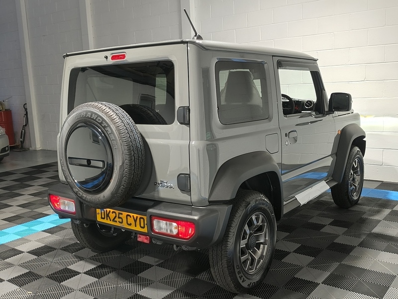 Used Suzuki Jimny for sale - 77318642: Photo 9