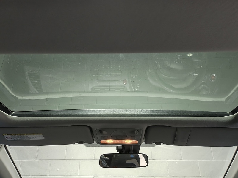 Used Honda Civic 2011 for sale - 76974010: Photo 22