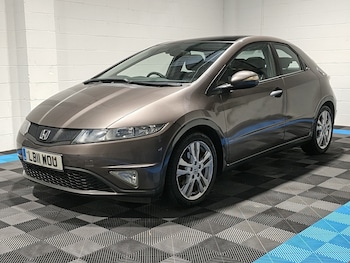 Used Honda Civic 2011 for sale - 76974010: Photo