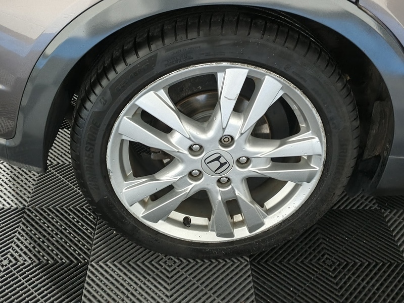 Used Honda Civic 2011 for sale - 76974010: Photo 9