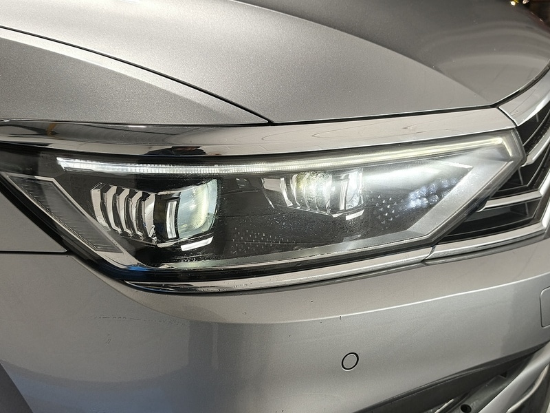 Used Volkswagen Passat 2025 for sale - 77022706: Photo 11