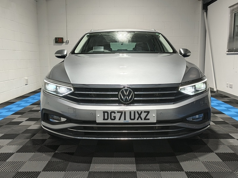 Used Volkswagen Passat 2025 for sale - 77022706: Photo 2