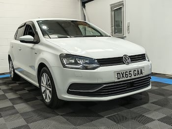 Used Volkswagen Polo 2015 for sale - 79434052: Photo