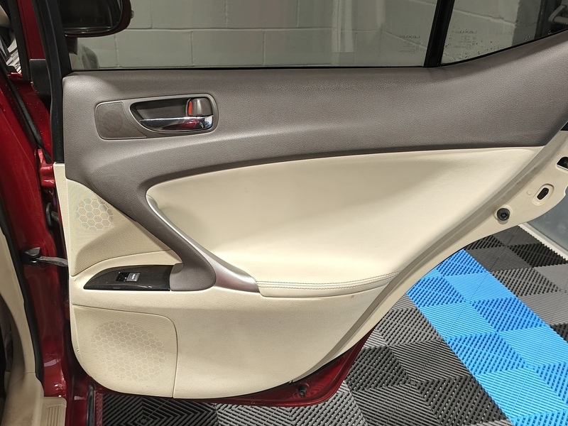 Used Lexus IS 2011 for sale - 76665855: Photo 12