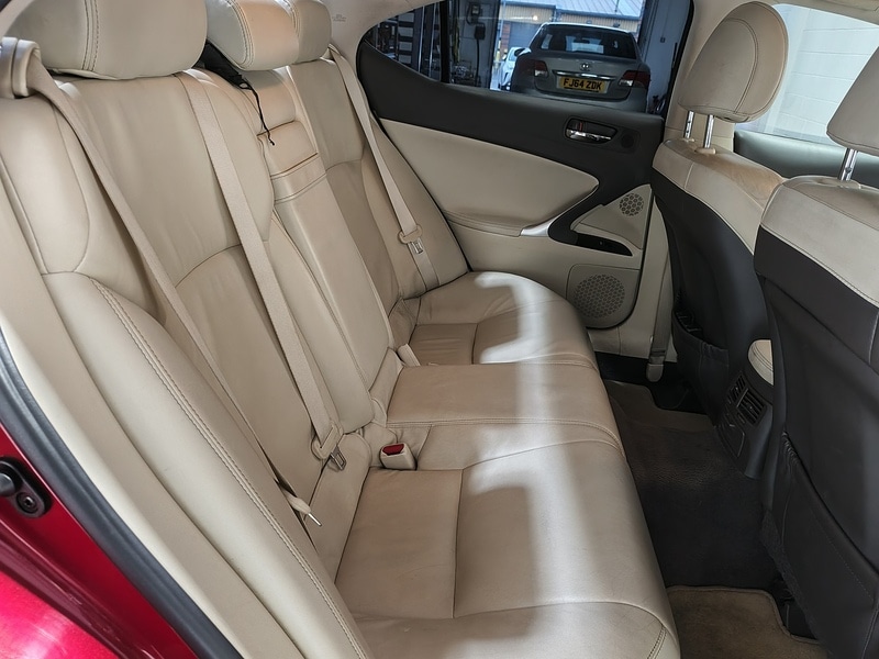 Used Lexus IS 2011 for sale - 76665855: Photo 15