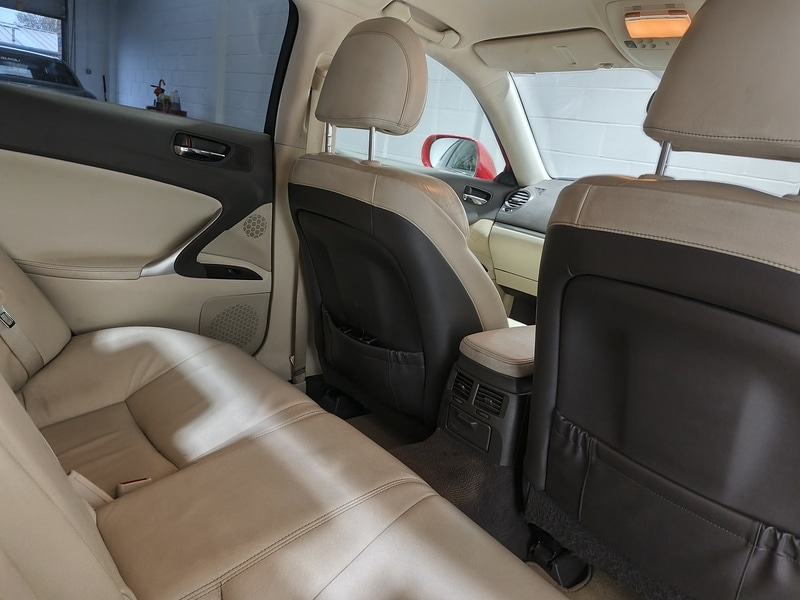 Used Lexus IS 2011 for sale - 76665855: Photo 16