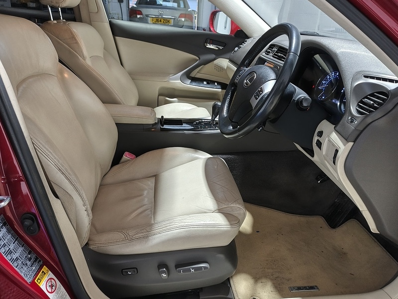 Used Lexus IS 2011 for sale - 76665855: Photo 23