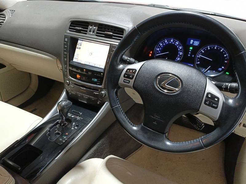 Used Lexus IS 2011 for sale - 76665855: Photo 24