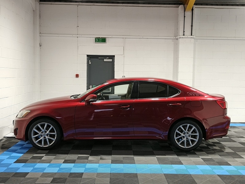 Used Lexus IS 2011 for sale - 76665855: Photo 4