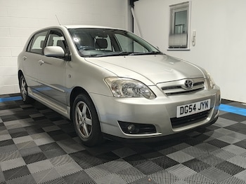 2004 - VVT-i T3 5-Door