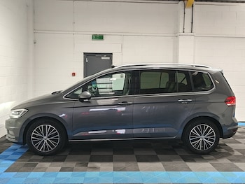 Used Volkswagen Touran 2018 for sale - 78714476: Photo
