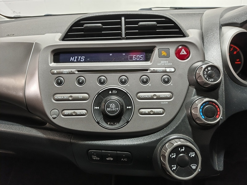 Used Honda Jazz 2009 for sale - 76863568: Photo 25