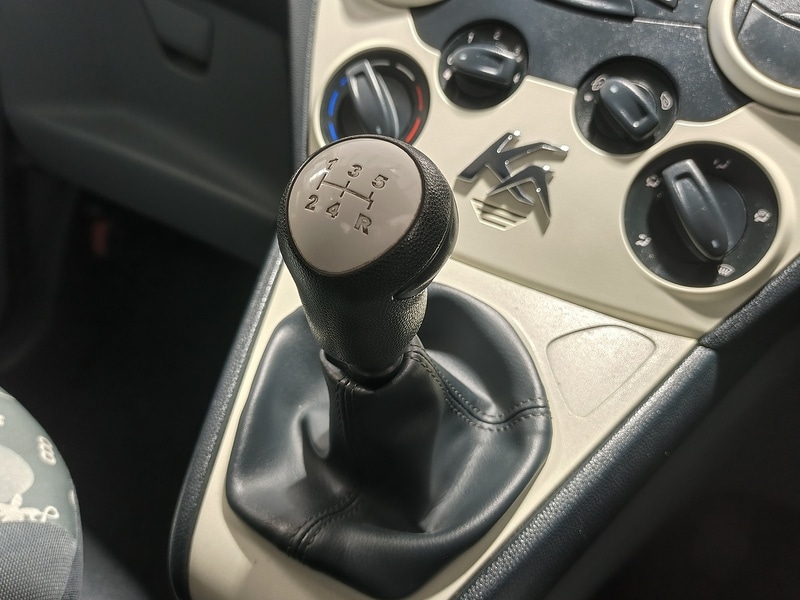 Used Ford Ka 2012 for sale - 76245596: Photo 19