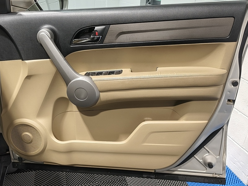 Used Honda CR-V 2007 for sale - 76863571: Photo 28