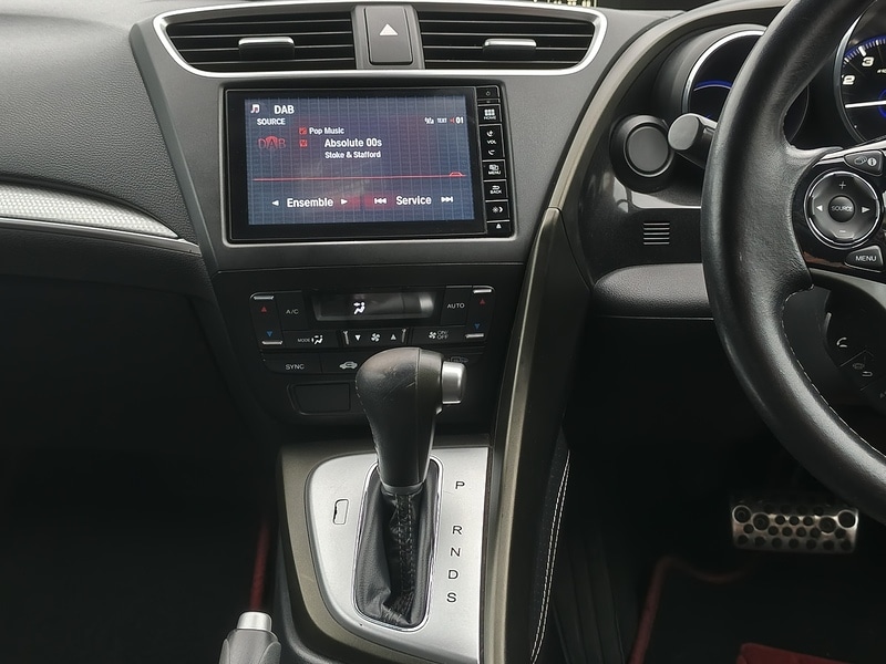 Used Honda Civic 2015 for sale - 76205297: Photo 22