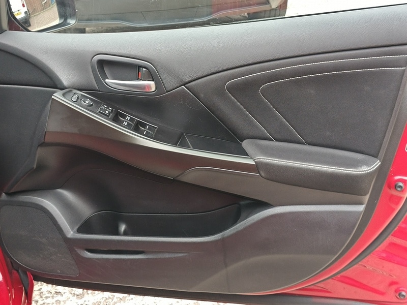 Used Honda Civic 2015 for sale - 76205297: Photo 24