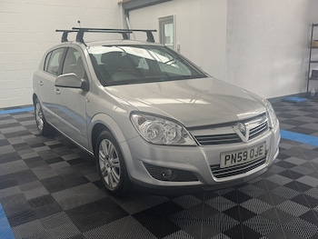 Used Vauxhall Astra 2009 for sale - 75611500: Photo