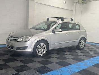 Used Vauxhall Astra 2009 for sale - 75611500: Photo