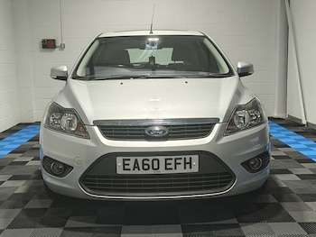 Used Ford Focus 2010 for sale - 76286221: Photo