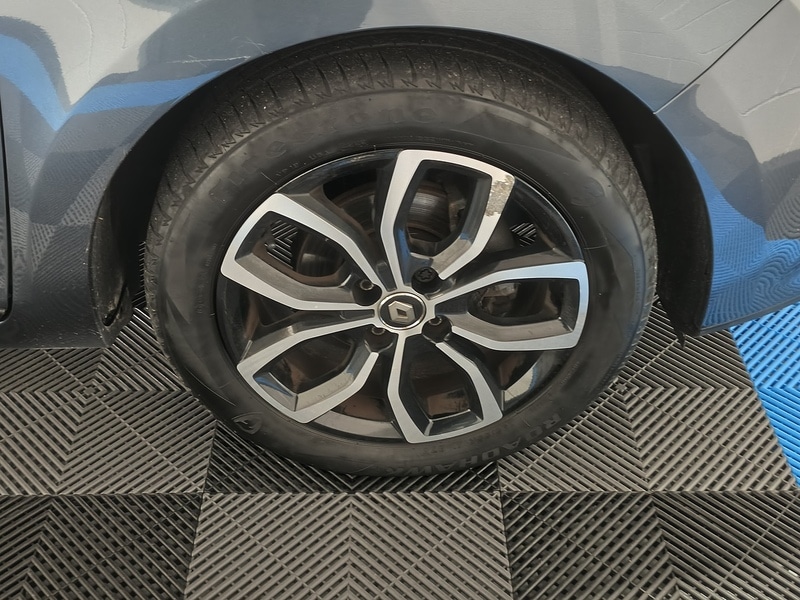 Used Renault Clio 2025 for sale - 77906035: Photo 9