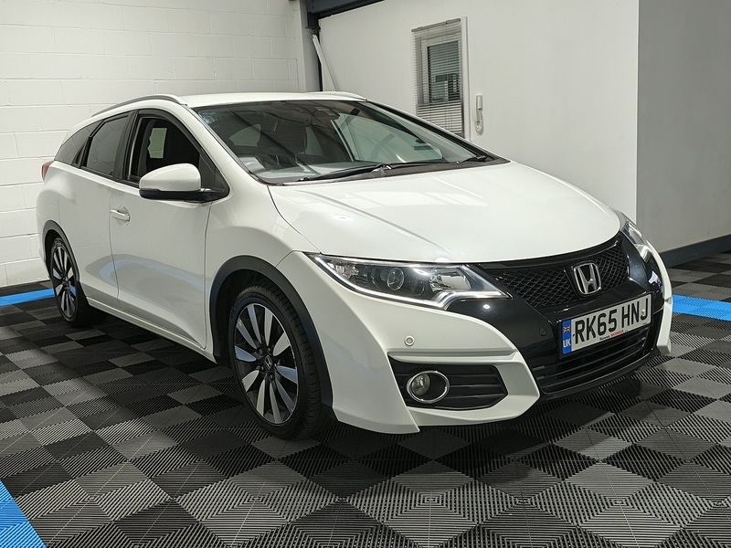Used Honda Civic 2015 for sale - 76219785: Photo 1