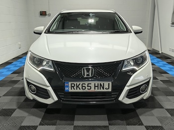 Used Honda Civic 2015 for sale - 76219785: Photo 2