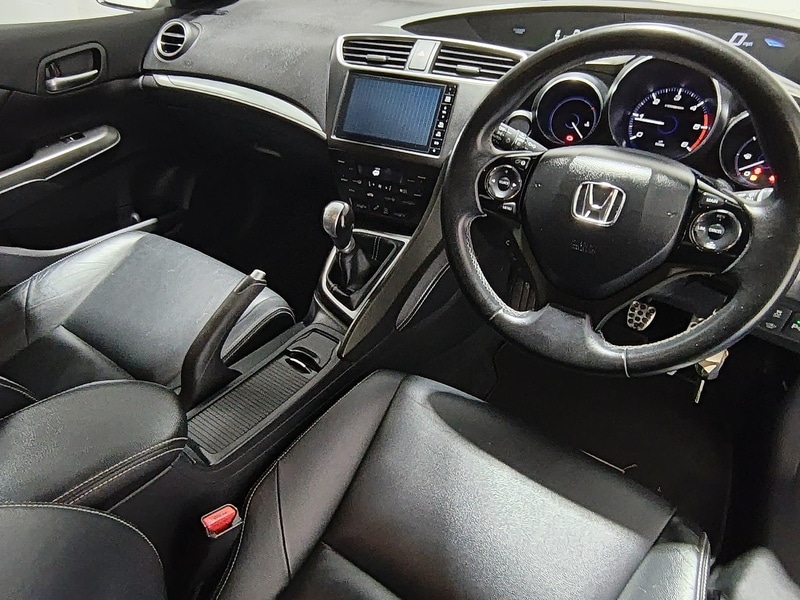 Used Honda Civic 2015 for sale - 76219785: Photo 30