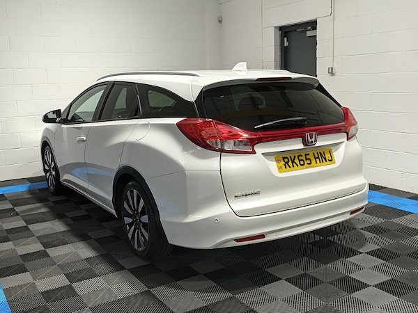 Used Honda Civic 2015 for sale - 76219785: Photo 5