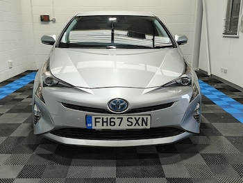Used Toyota Prius 2018 for sale - 78420044: Photo