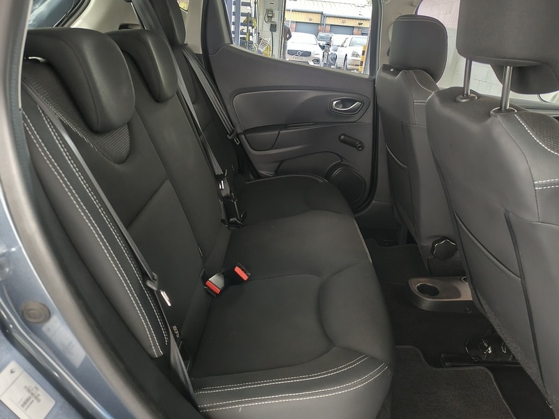 Used Renault Clio for sale - 76436137: Photo 18