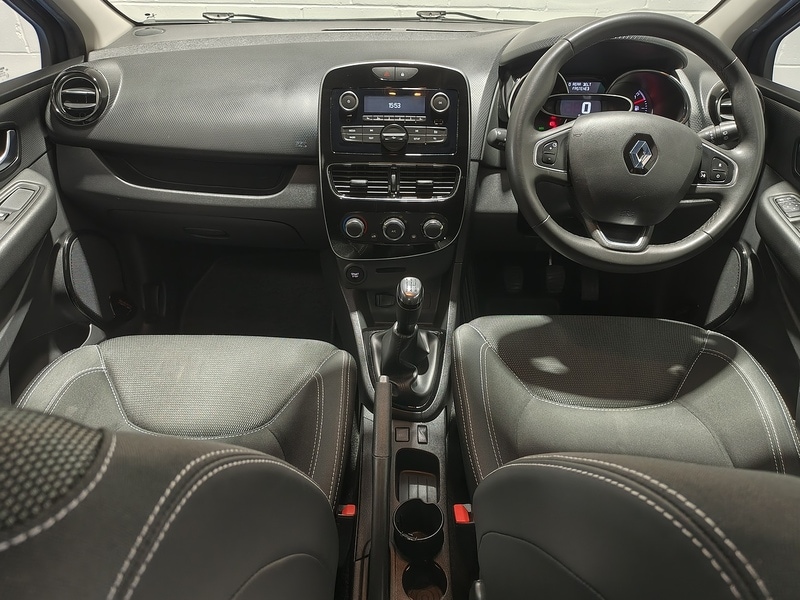 Used Renault Clio for sale - 76436137: Photo 23