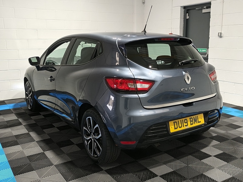 Used Renault Clio for sale - 76436137: Photo 5